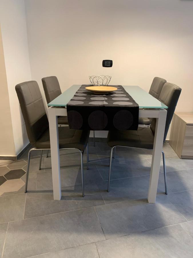 I Ciliegi Apartment มอนคาลีเอรี ภายนอก รูปภาพ
