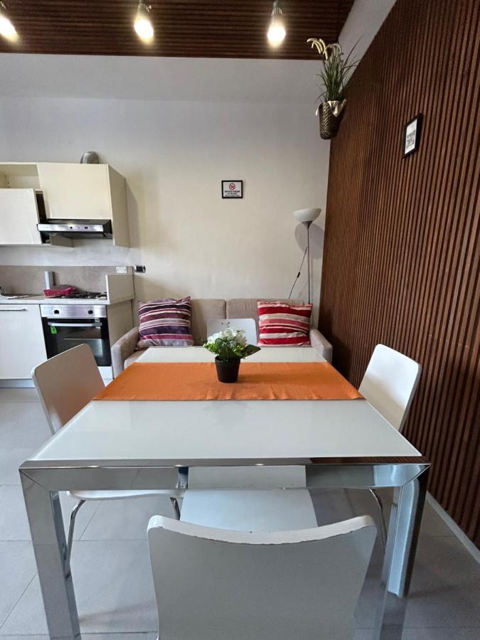I Ciliegi Apartment มอนคาลีเอรี ภายนอก รูปภาพ